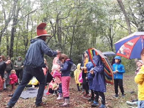 I po kiši i po suncu: Jesenska šetnja Šumom Striborovom 