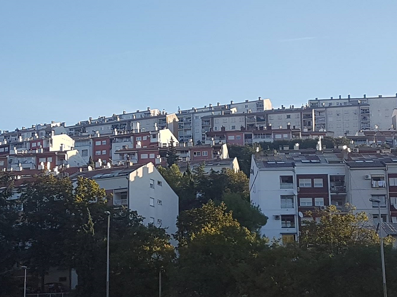 Kultura na (škurinjskom) balkonu - želite zonu za čitanje, vrt, sviranje na balkonu? Prijavite se... 