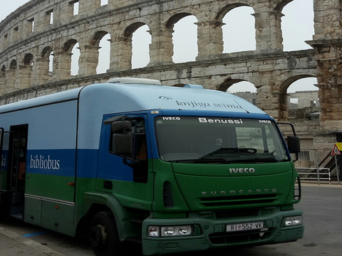 U Istri počela kampanja "Pokrenimo bibliobus!"