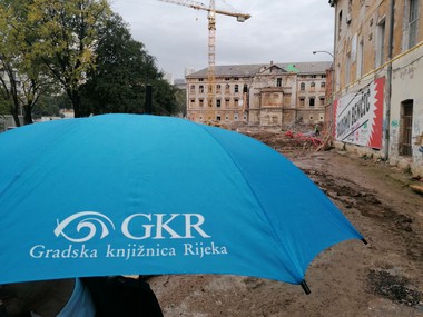 Uz dodjelu priznanja "Knjižnica godine" i obilazak gradilišta u kompleksu Benčić obilježen Dan hrvatskih knjižnica 