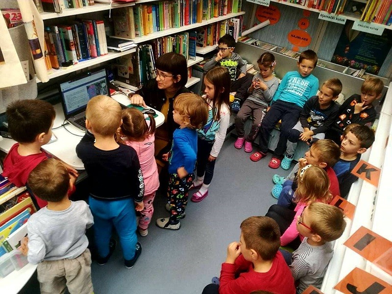 BR. 14 Čitamo i družimo se u bibliobusu - Copy