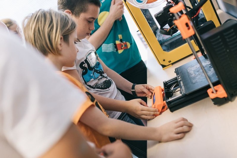 geeksmakerscreativityday-u-Gradsku-knjiznicu-Rijeka-stizu-majstori-za-3D-printanje-pametne-gradove-stripove-kreativne-igracke_article_full