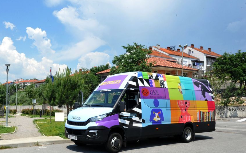 Županijski i Gradski bibliobus u kolovozu 2022. ne prometuju zbog preseljenja spremišta